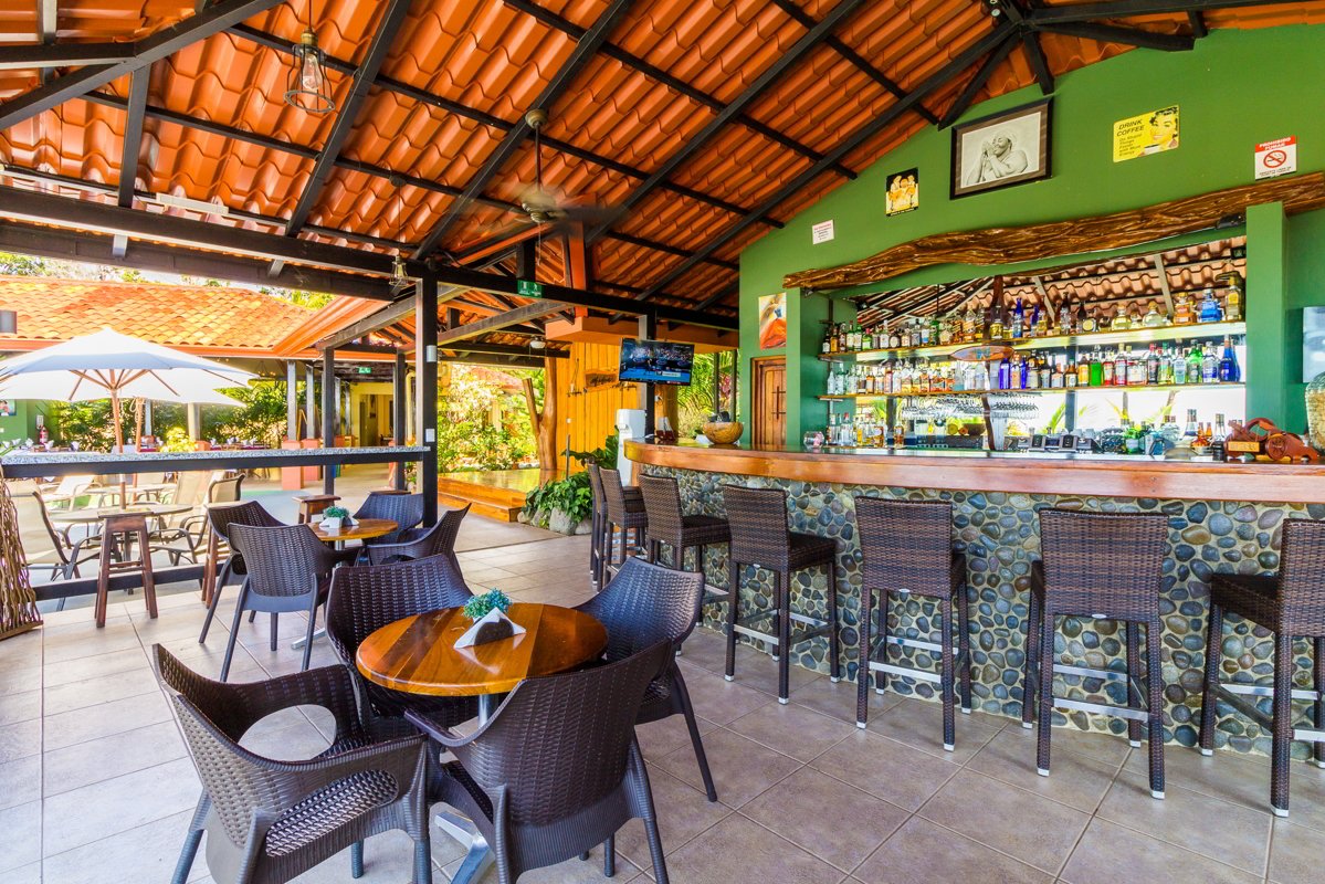 Vista Ballena Hotel Uvita Bar