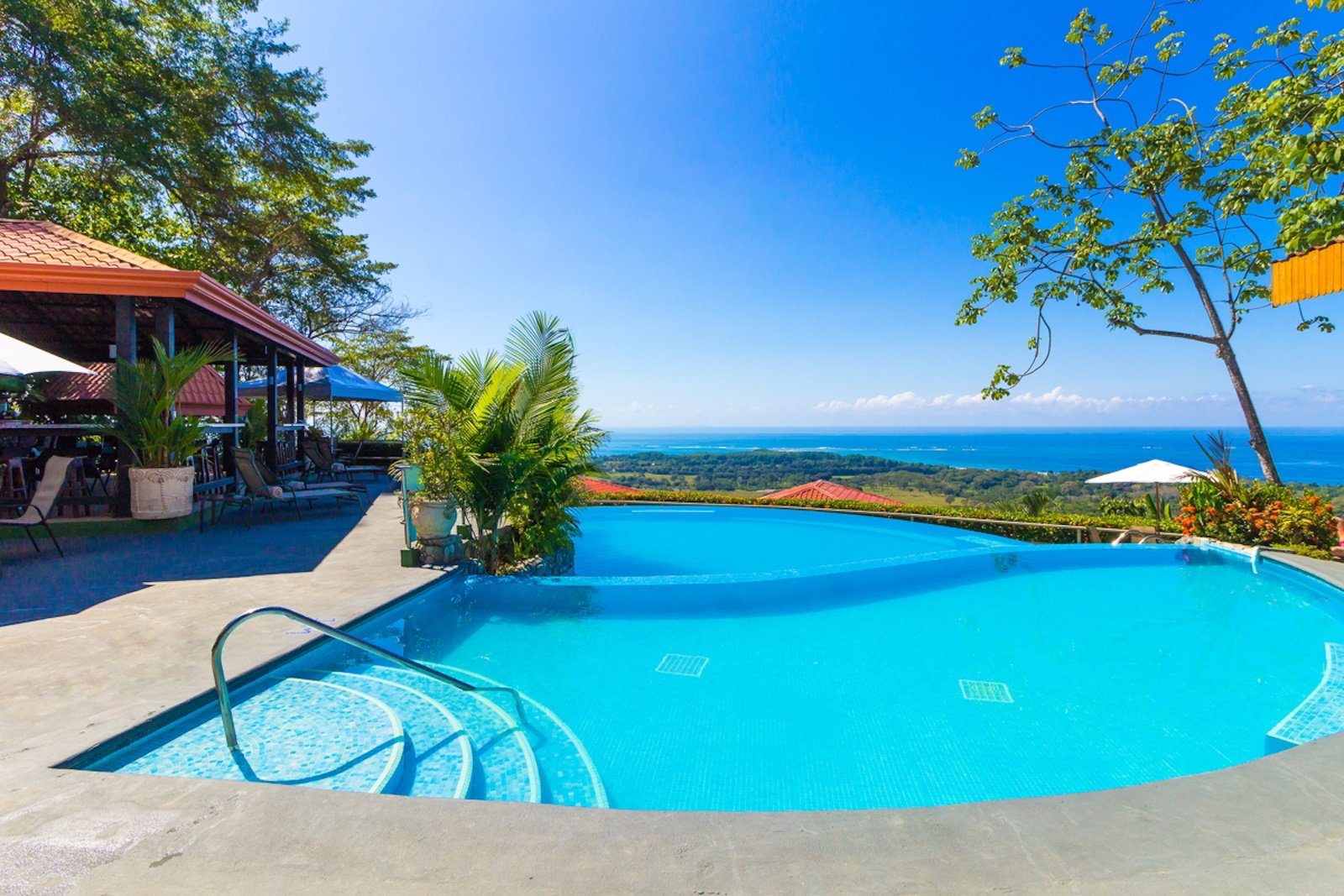 Vista Ballena Hotel Uvita Pool View