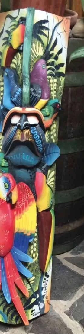 Tienda de Regalos Galería Boruca - Uvita, Bahia Ballena, Osa - Ballena Tales