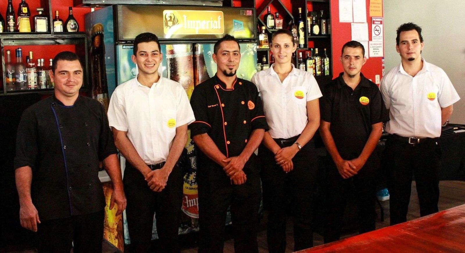 Family restaurant, cozy atmosphere, specialty Japanese, international and fusion food.