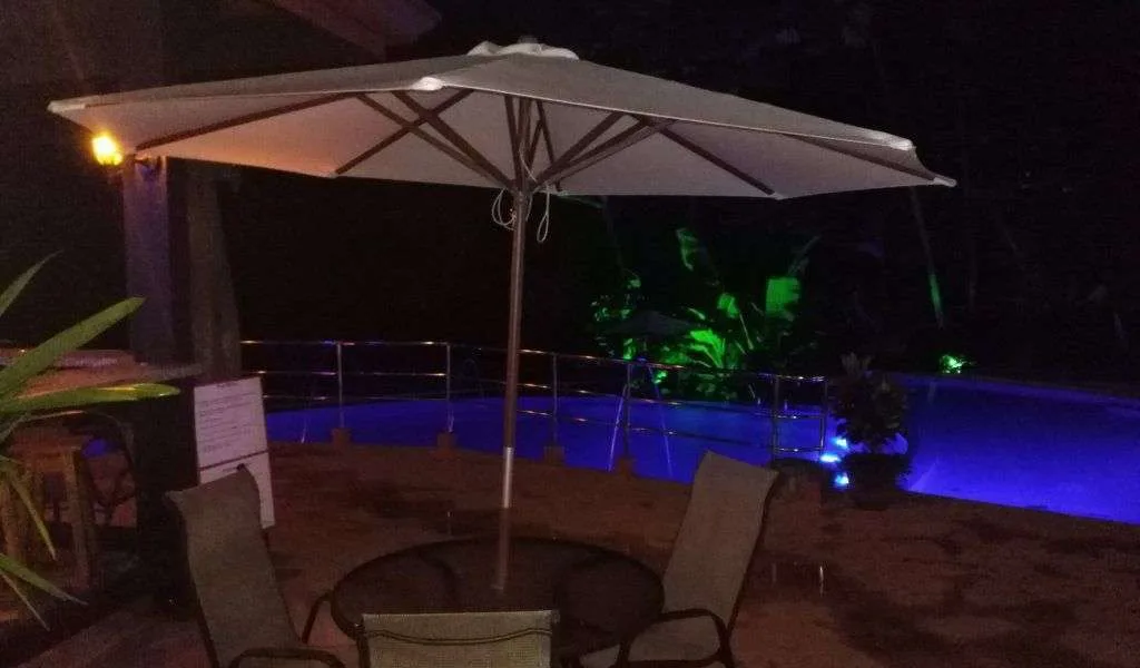 Sunset in paradise, vista ballena hotel, Mi amore Restaurant, pool