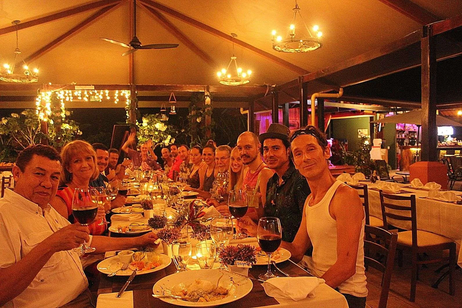 Ballena Tales Team, Costa Rica Travel Guide