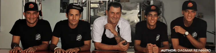 5 Maes Burger Restaurant staff