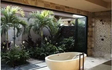 Bathroom in garden #4 Bathroom in garden 4 1