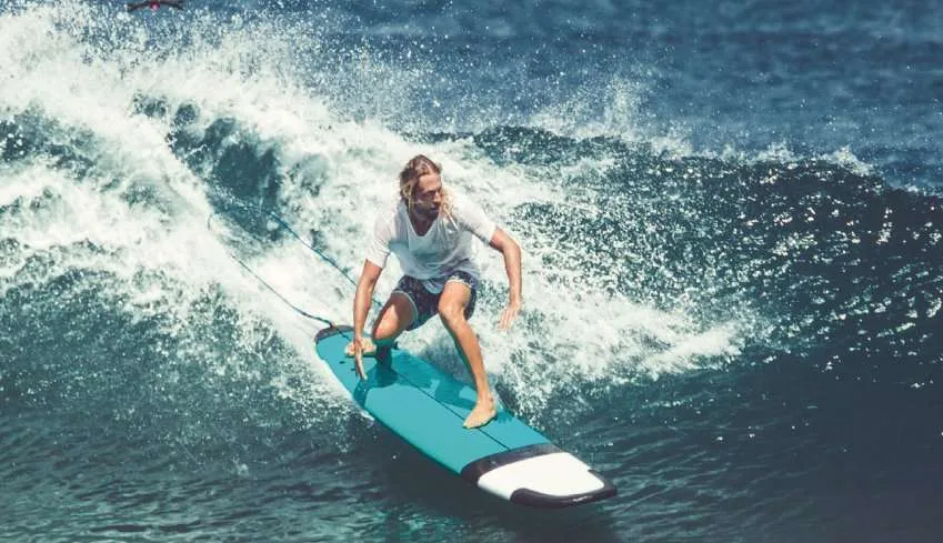 Comprehensive Magazine #78, Comprehensive Magazine, surf season in Dominical Costa Rica