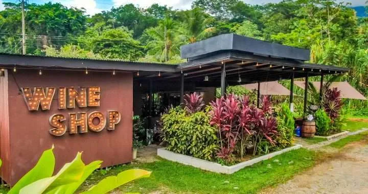 Mosaic Restaurant Uvita