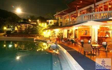 Pura Vida Restaurant gourmet food 3