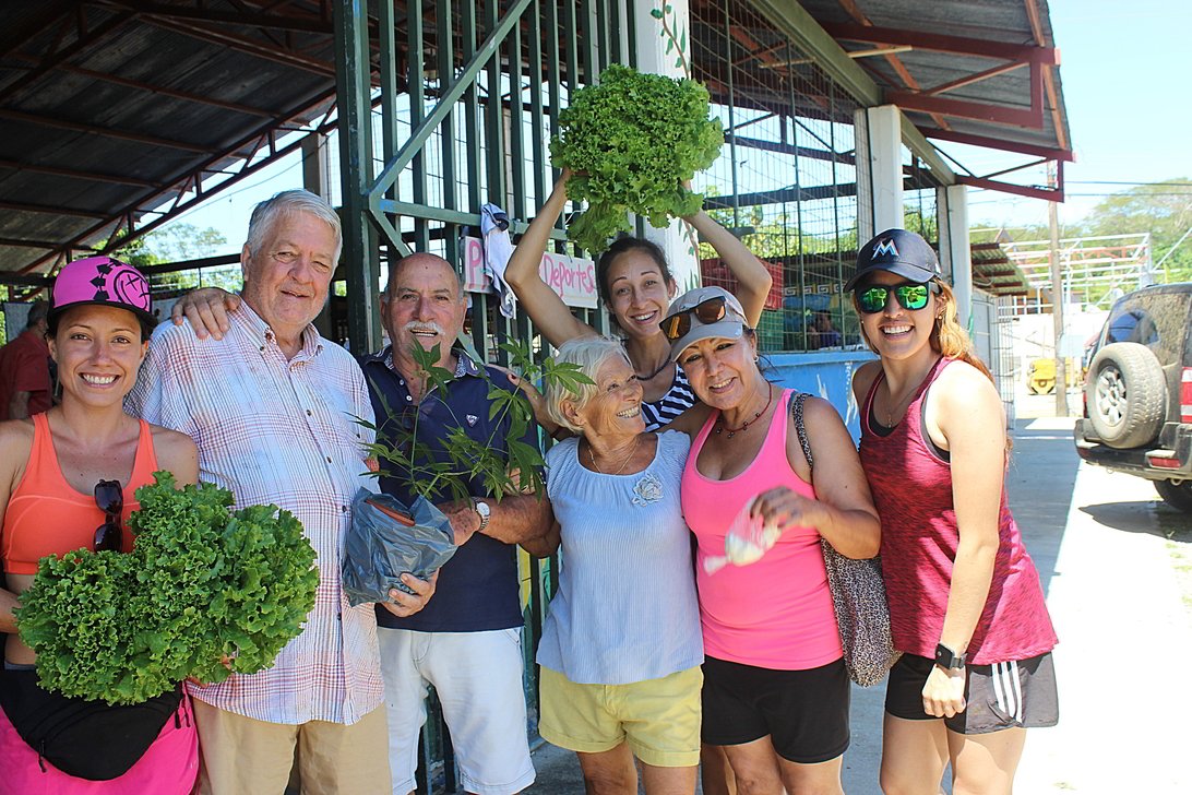 El Mercado Bahia Ballena