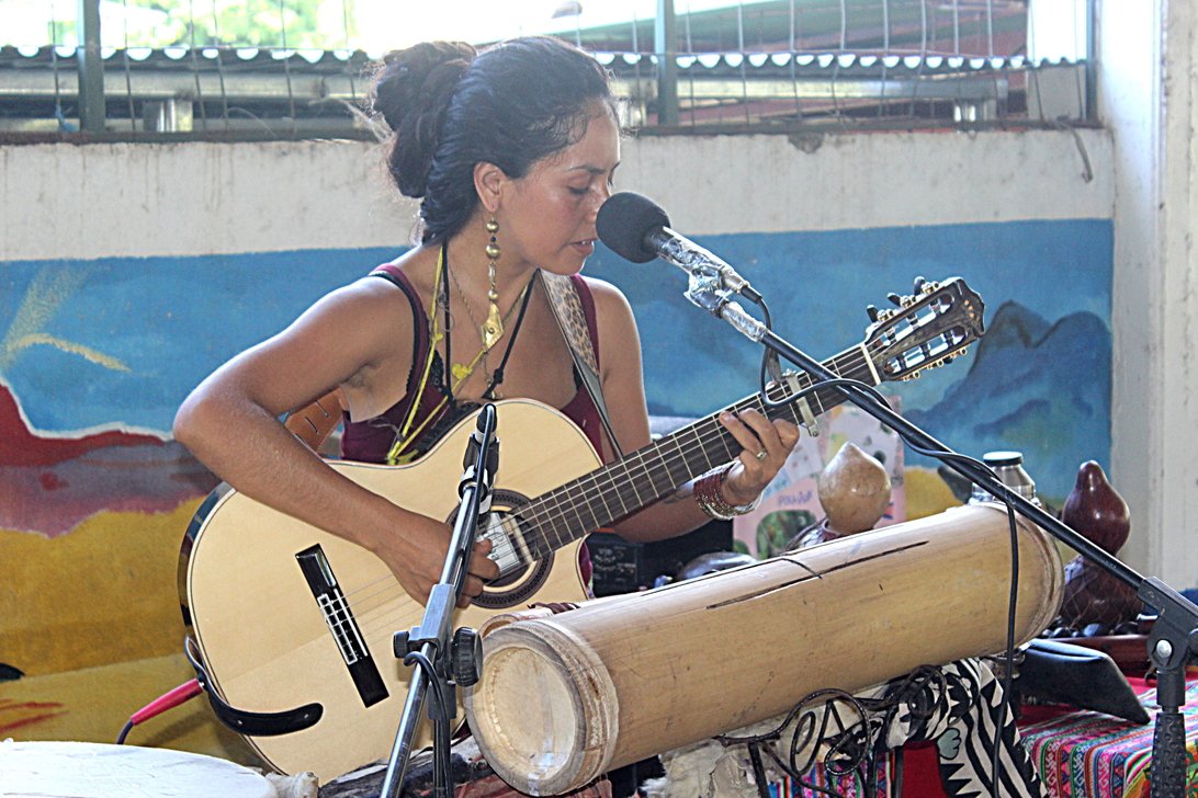 El Mercado Bahia Ballena