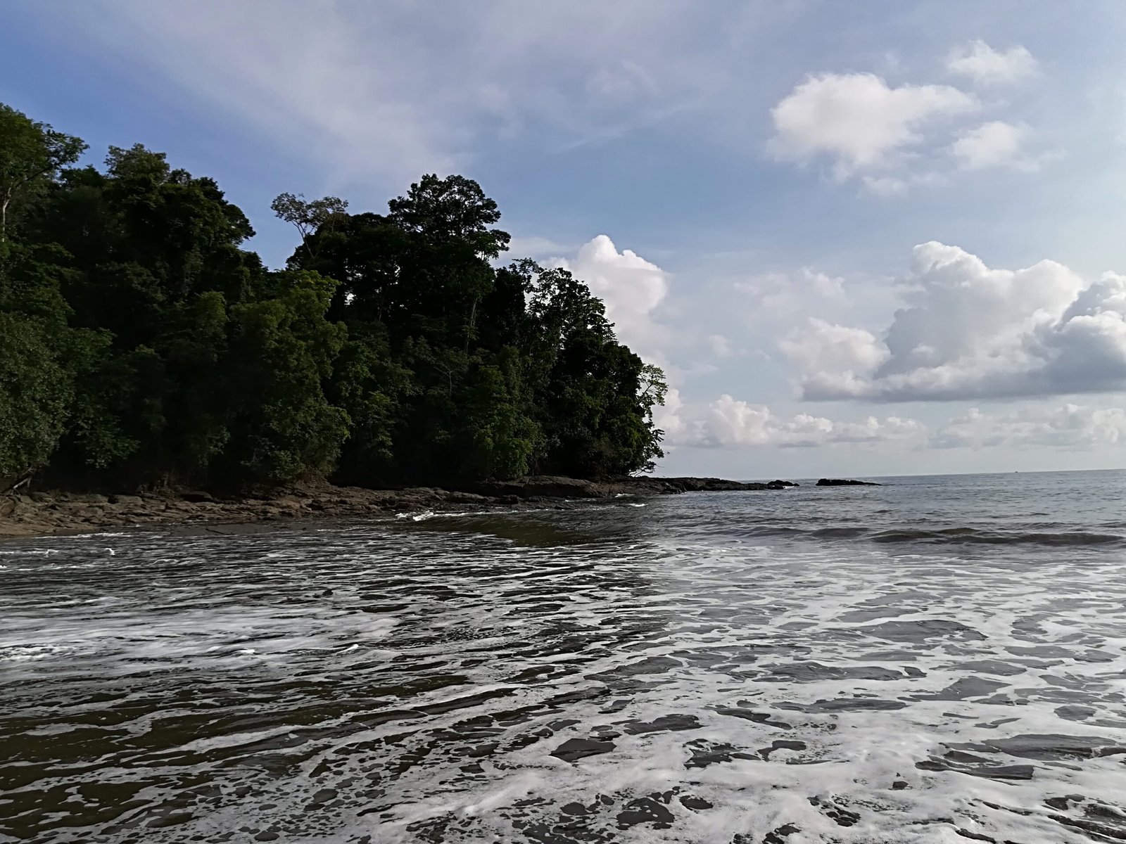 Playa Piñuelas Costa Rica