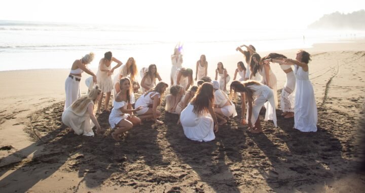 Ancestral Beauty Ballena tales online magazine Revista digital