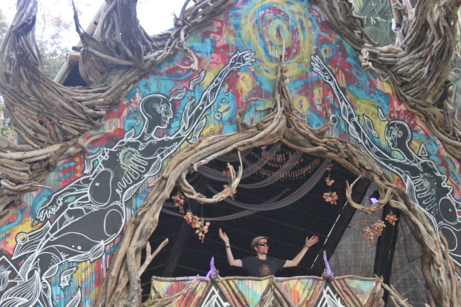 170226 ENVISION LAST DAY (18) At the Envision Festival we strive to showcase that there are many ways to enjoy and live our lives consciously and connected to our surrounding environment.