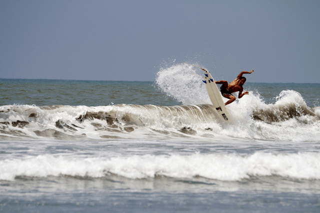 dominical costa rica