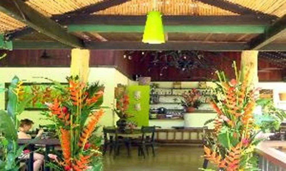 villas gaia restaurant